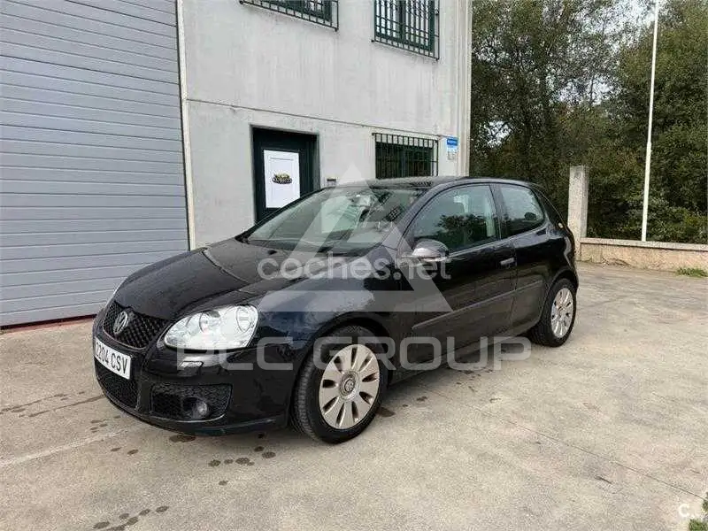 2004 Volkswagen GOLF