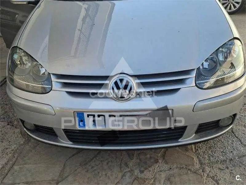 2004 Volkswagen GOLF