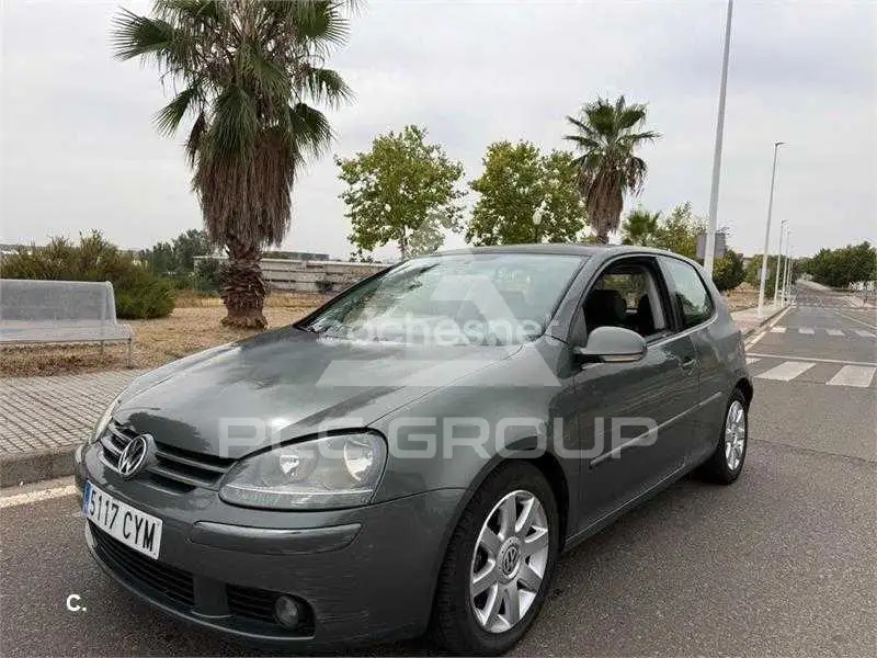 2004 Volkswagen GOLF