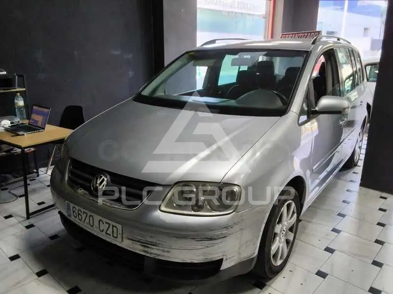 2004 Volkswagen Touran
