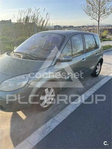 2004 Renault Scenic