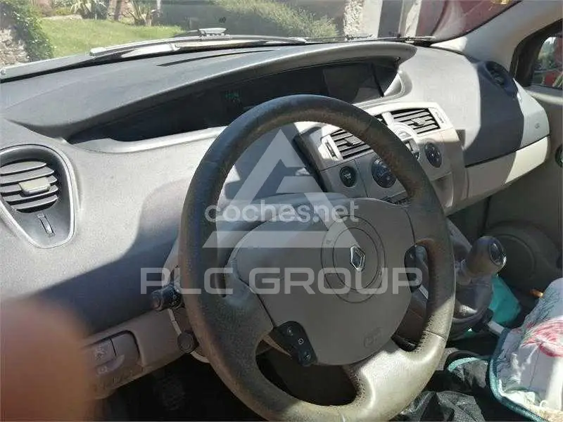 2004 Renault Scenic