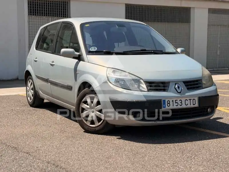 2004 Renault Scenic