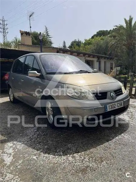 2004 Renault Scenic