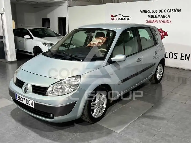 2004 Renault Scenic