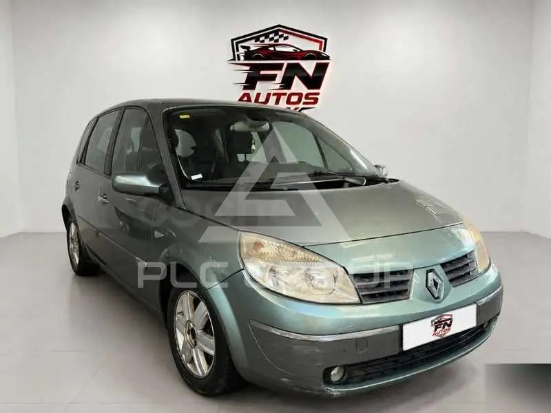 2004 Renault Scenic