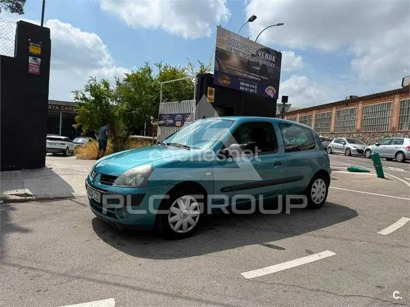 2004 Renault Clio