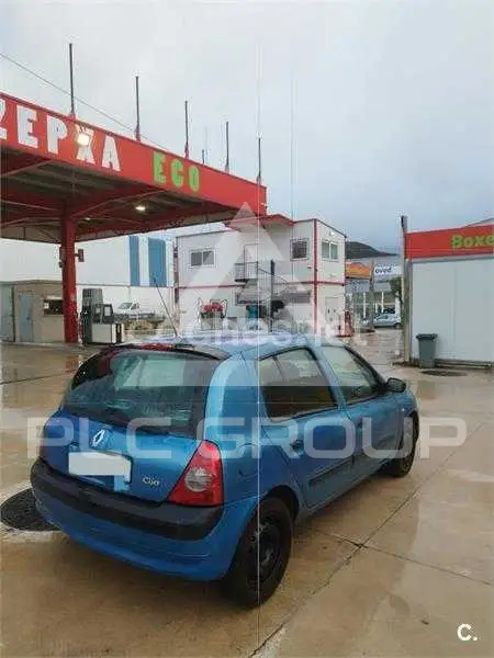 2004 Renault Clio