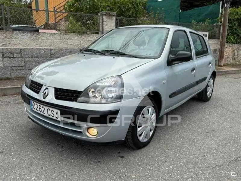 2004 Renault Clio