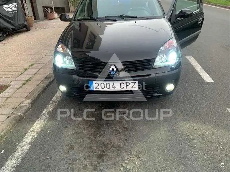 2004 Renault Clio