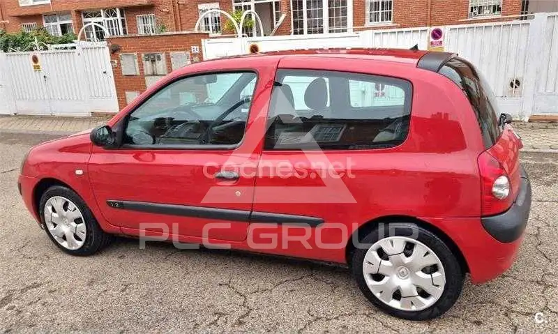 2004 Renault Clio
