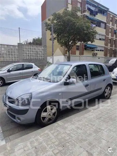 2004 Renault Clio