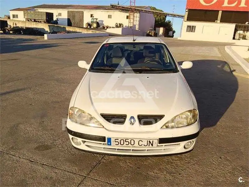 2004 Renault Megane