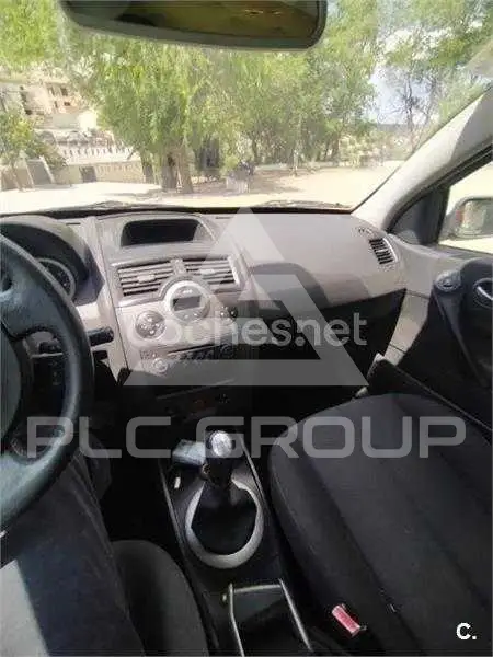2004 Renault Megane