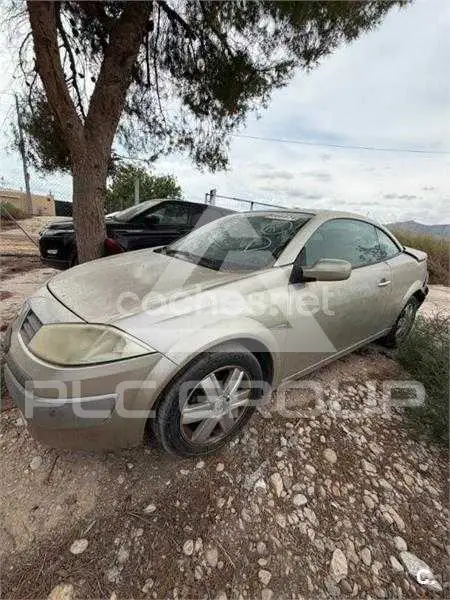 2004 Renault Megane