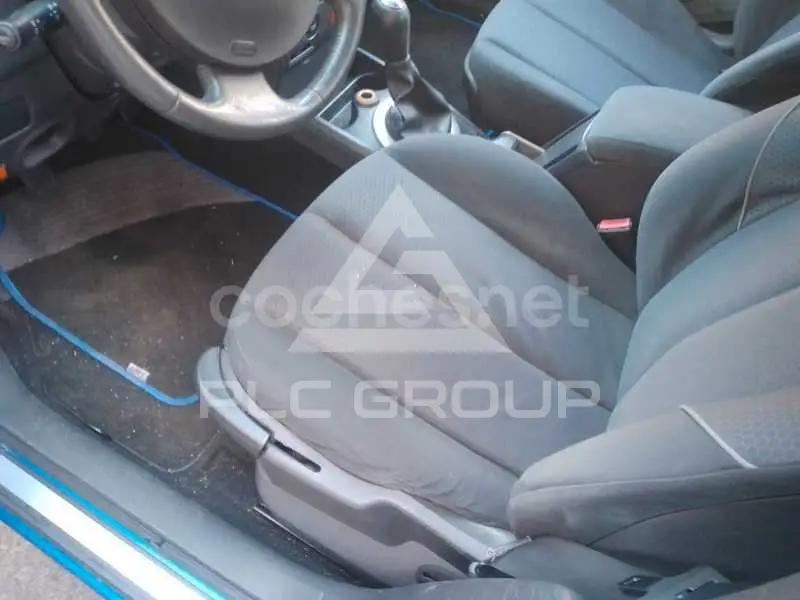 2004 Renault Megane