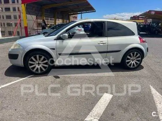 2004 Renault Megane