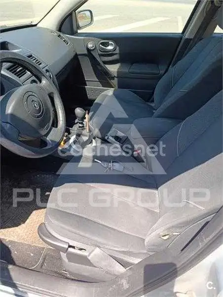 2004 Renault Megane