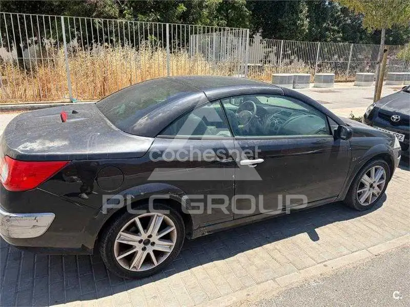 2004 Renault Megane