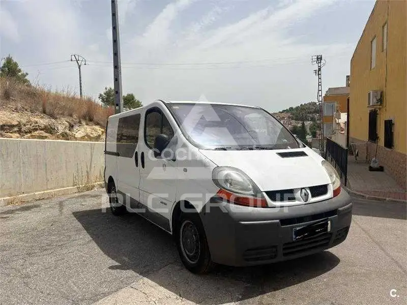 2004 Renault Trafic