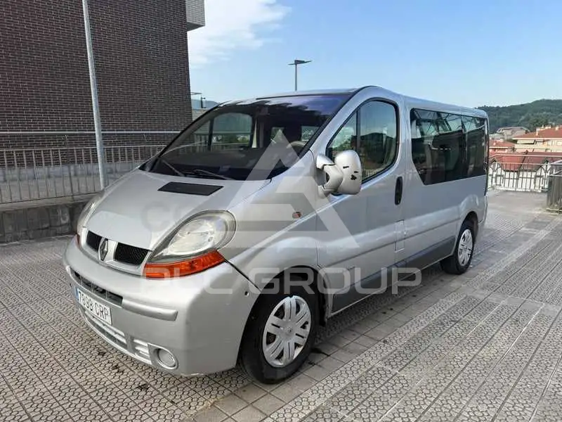 2004 Renault Trafic
