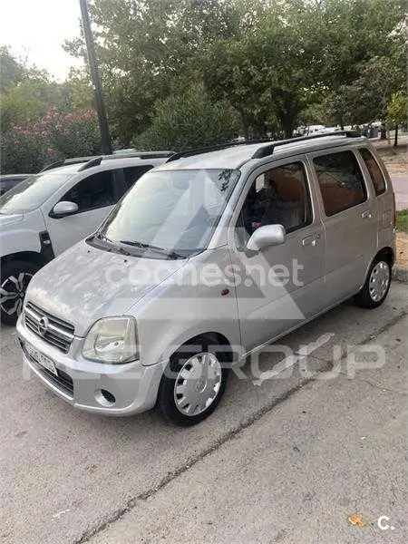 2004 Opel AGILA