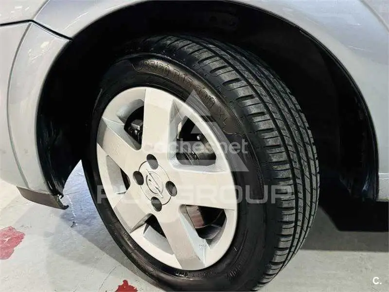 2004 Opel MERIVA