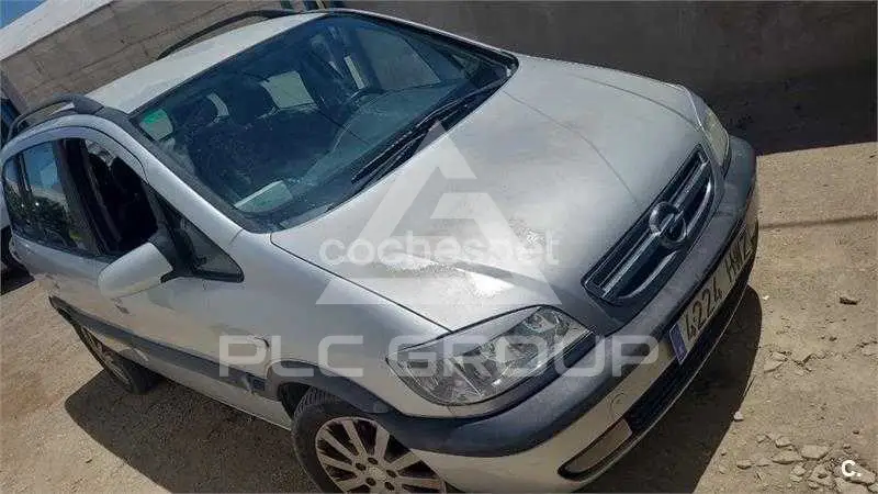 2004 Opel ZAFIRA