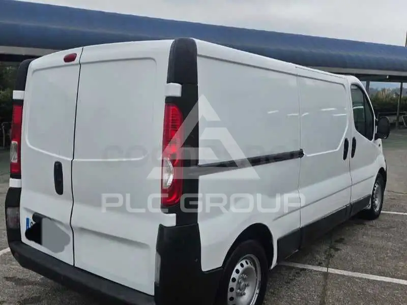 2004 Opel Vivaro