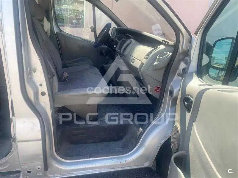 2004 Opel Vivaro