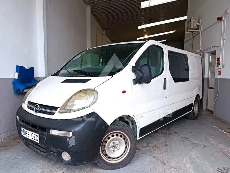 2004 Opel Vivaro