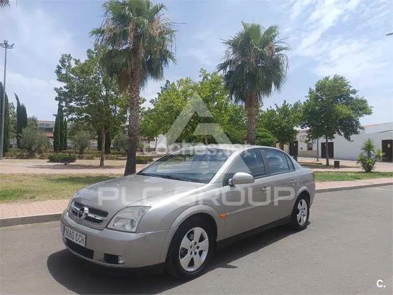 2004 Opel Vectra