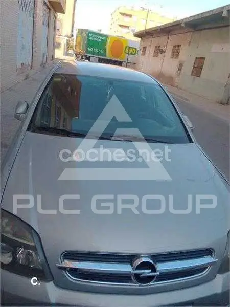 2004 Opel Vectra