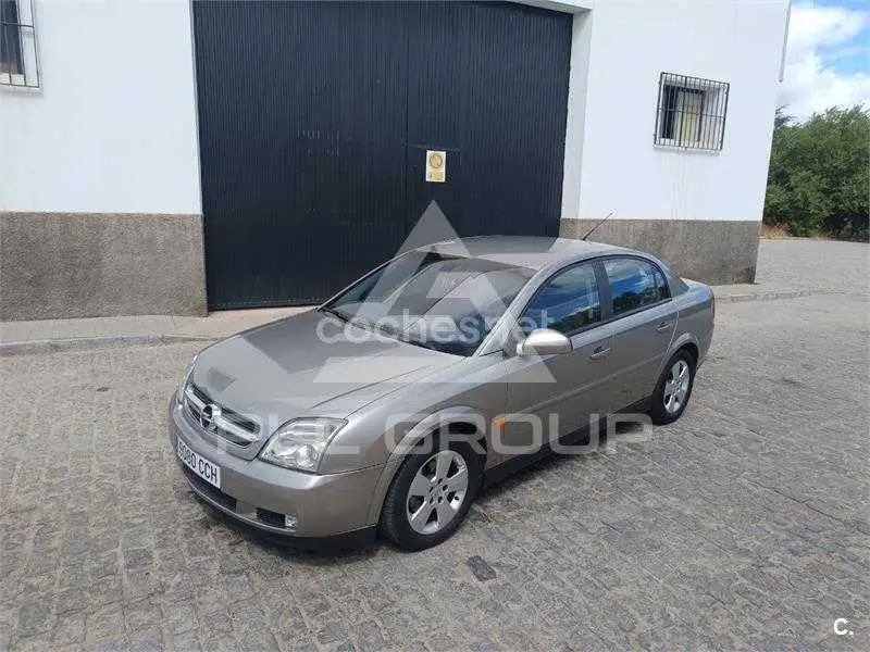 2004 Opel Vectra