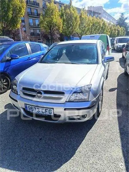 2004 Opel Vectra