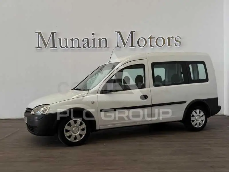 2004 Opel Combo