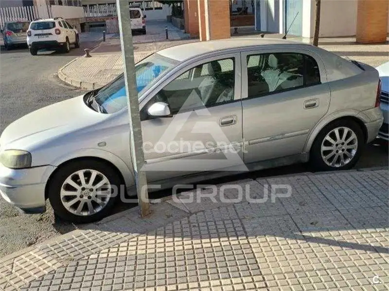 2004 Opel Astra