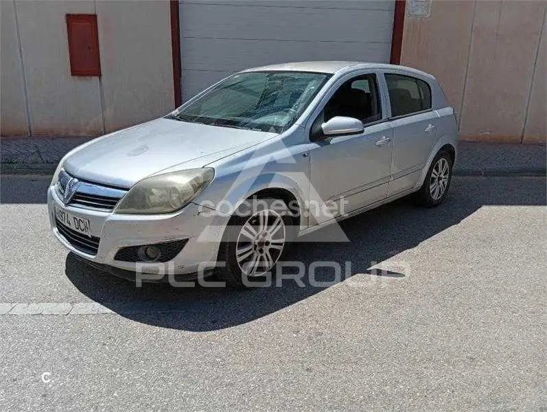 2004 Opel Astra
