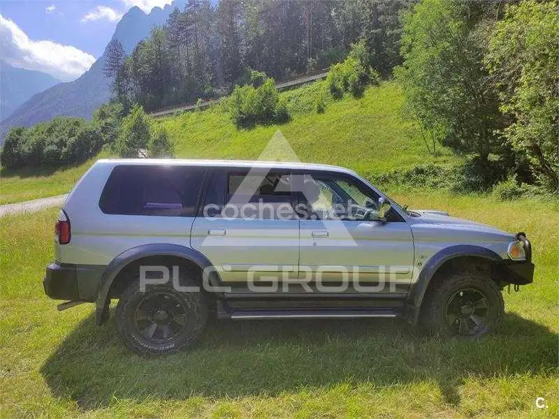 2005 Mitsubishi MONTERO