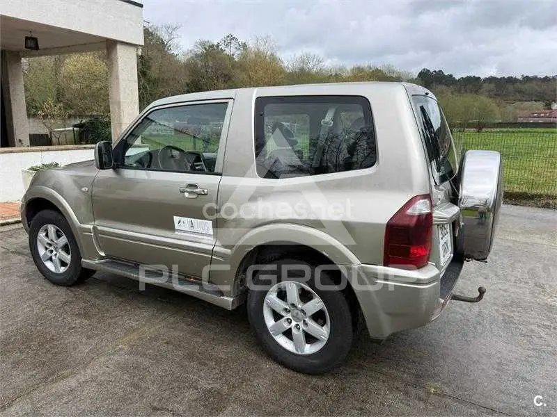 2005 Mitsubishi MONTERO