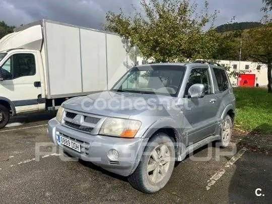 2005 Mitsubishi MONTERO