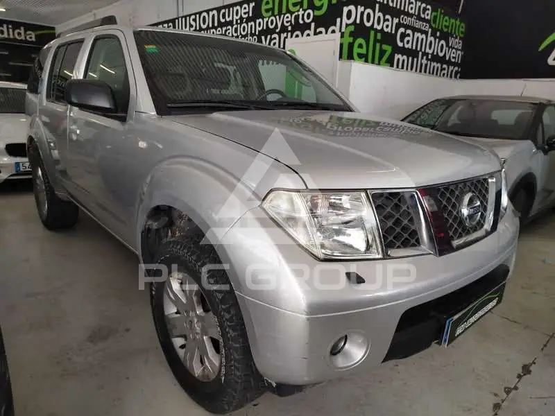 2005 Nissan PATHFINDER