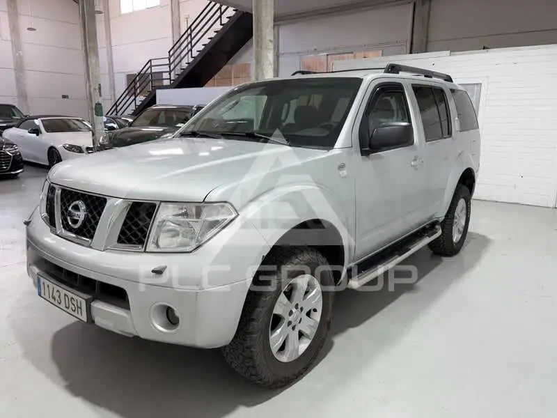 2005 Nissan PATHFINDER