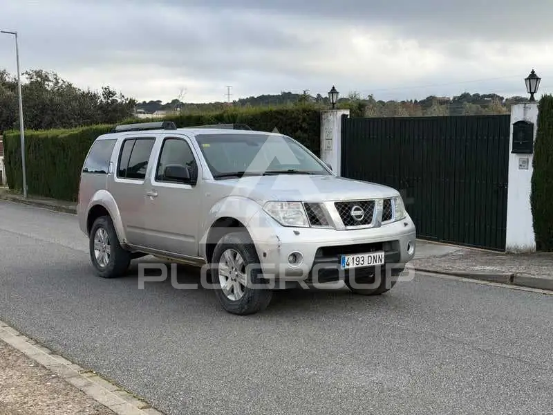2005 Nissan PATHFINDER