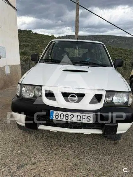 2005 Nissan Terrano