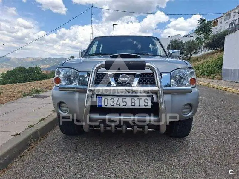 2005 Nissan Navara