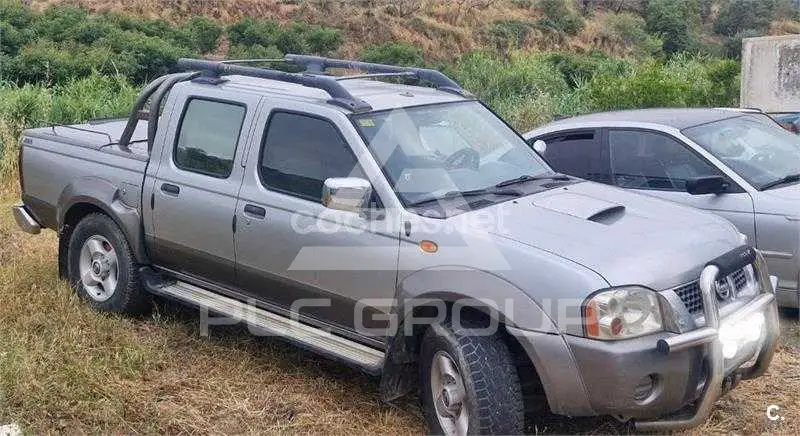 2005 Nissan Navara