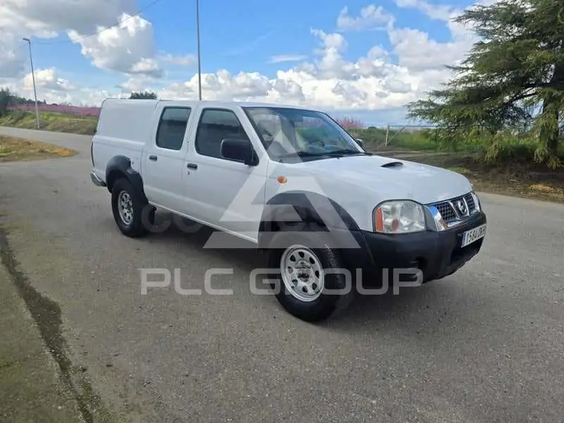 2005 Nissan Navara