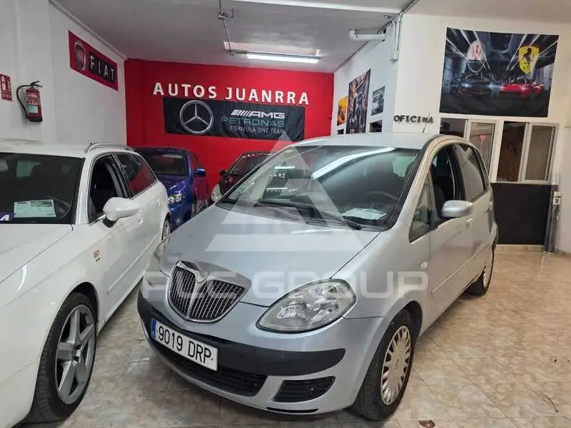 2005 Lancia Musa