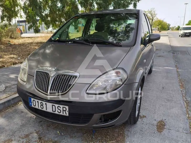 2005 Lancia Musa